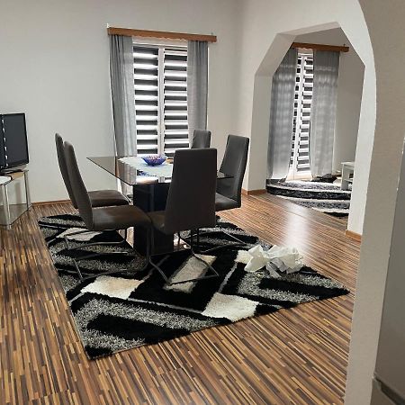 Apartamento Cazin Centar Cuprija Exterior foto
